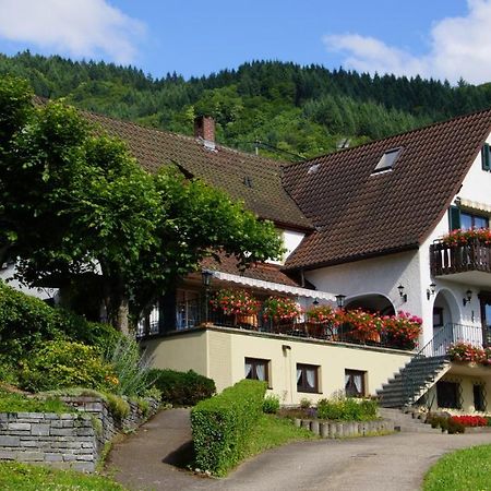 Landgasthof Gruener Baum Badenweiler Eksteriør billede