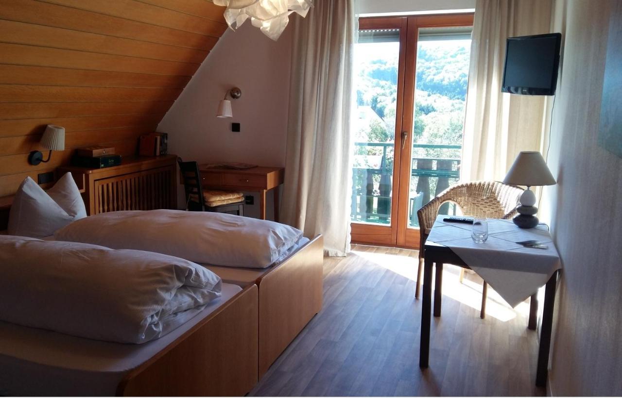 Landgasthof Gruener Baum Badenweiler Eksteriør billede